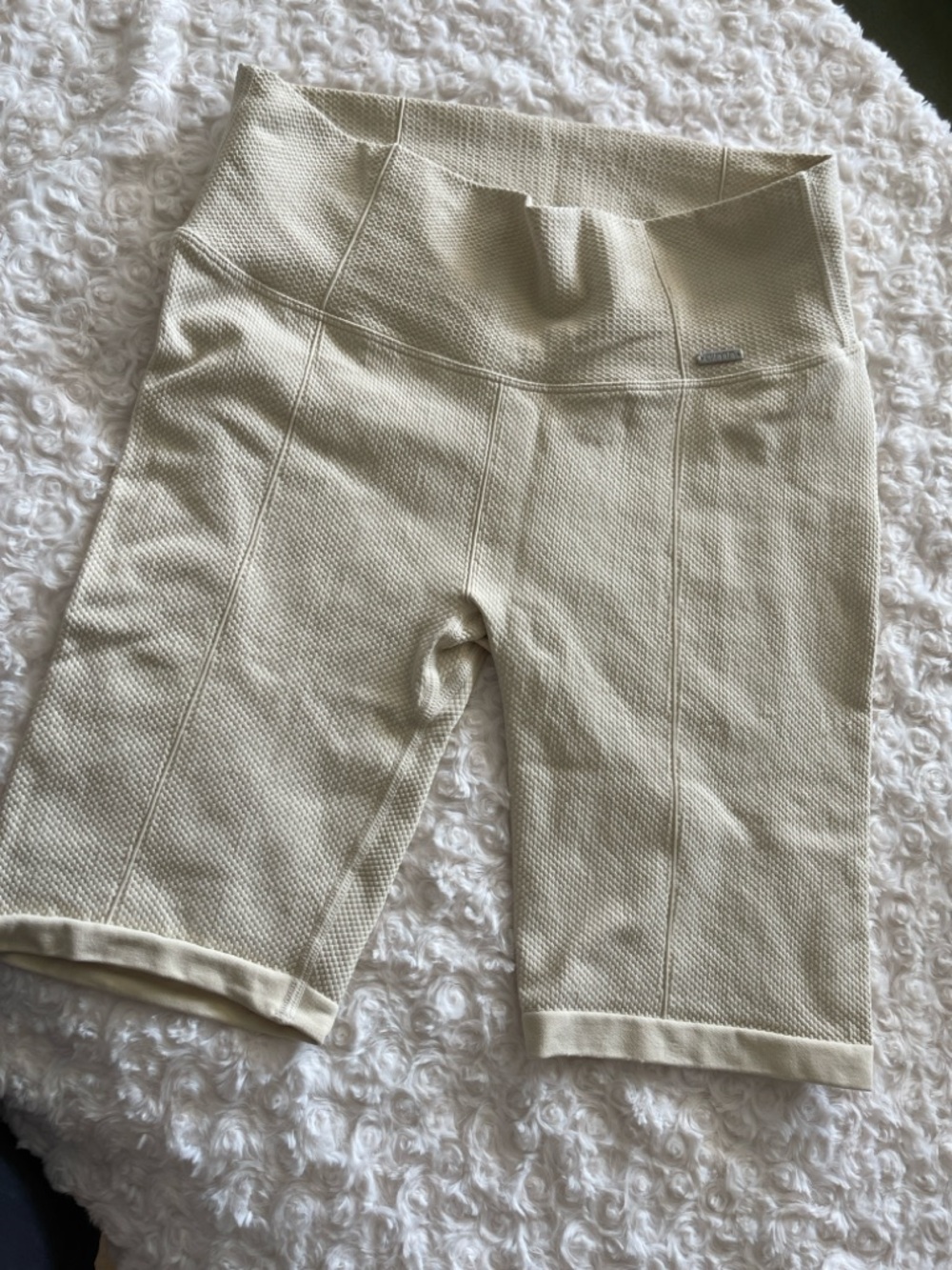Cream Textured High-Rise Bike Shorts